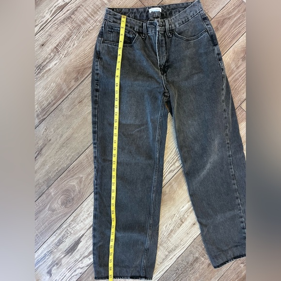 Good American Jeans - Picture 4 of 9